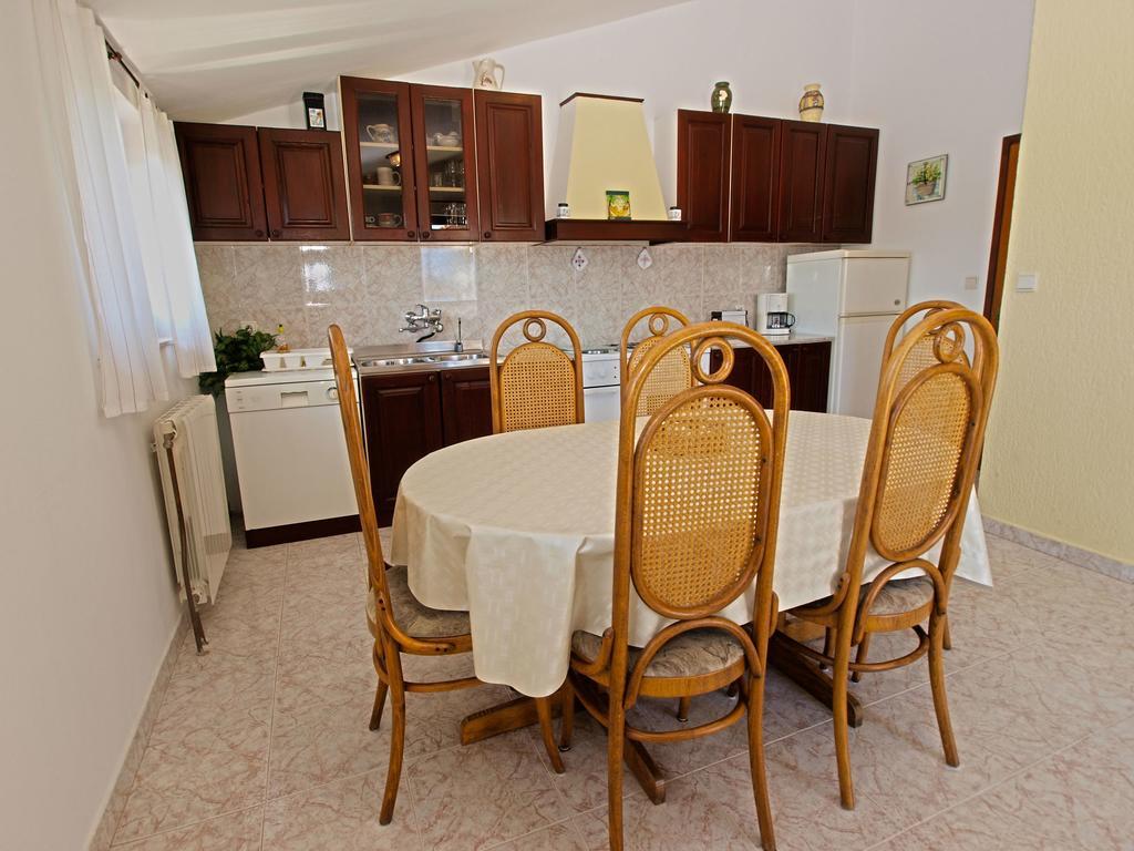 פאז'אנה Apartments Milio 1105 מראה חיצוני תמונה