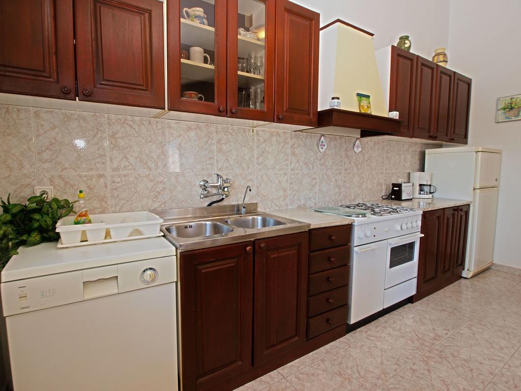 פאז'אנה Apartments Milio 1105 מראה חיצוני תמונה