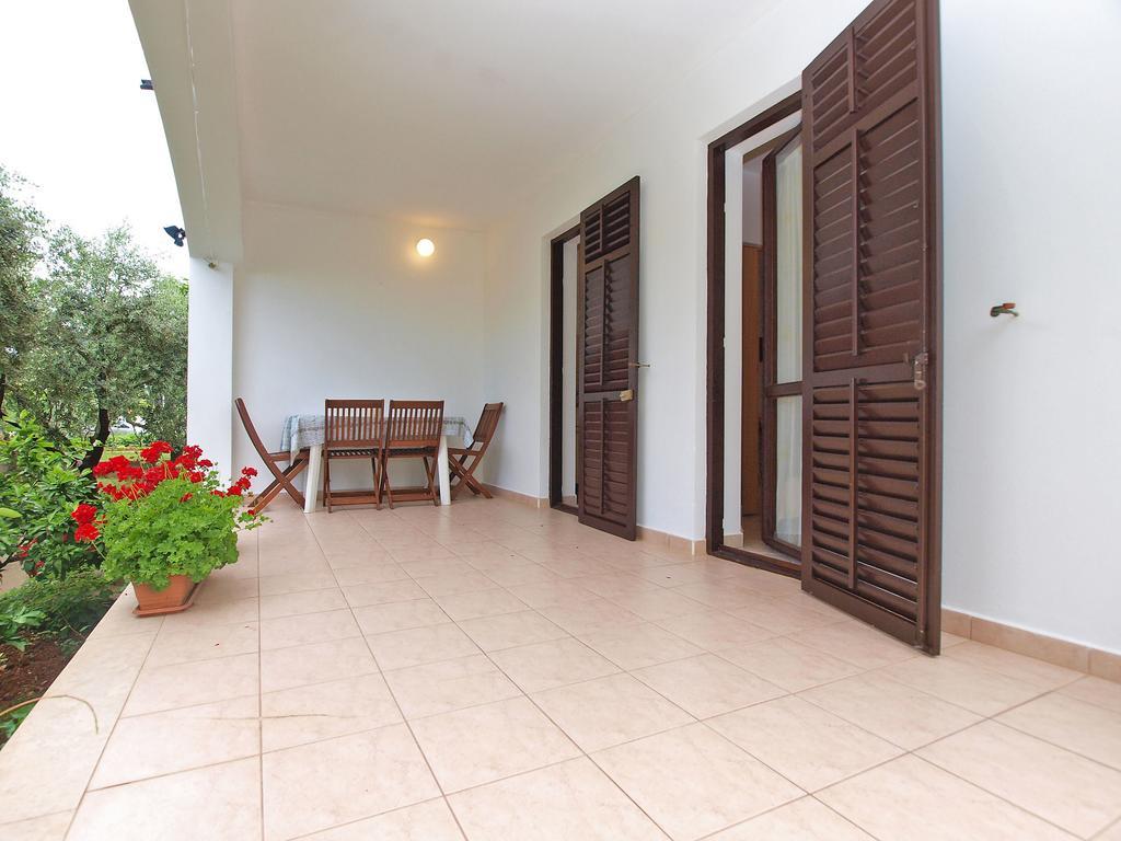 פאז'אנה Apartments Milio 1105 מראה חיצוני תמונה